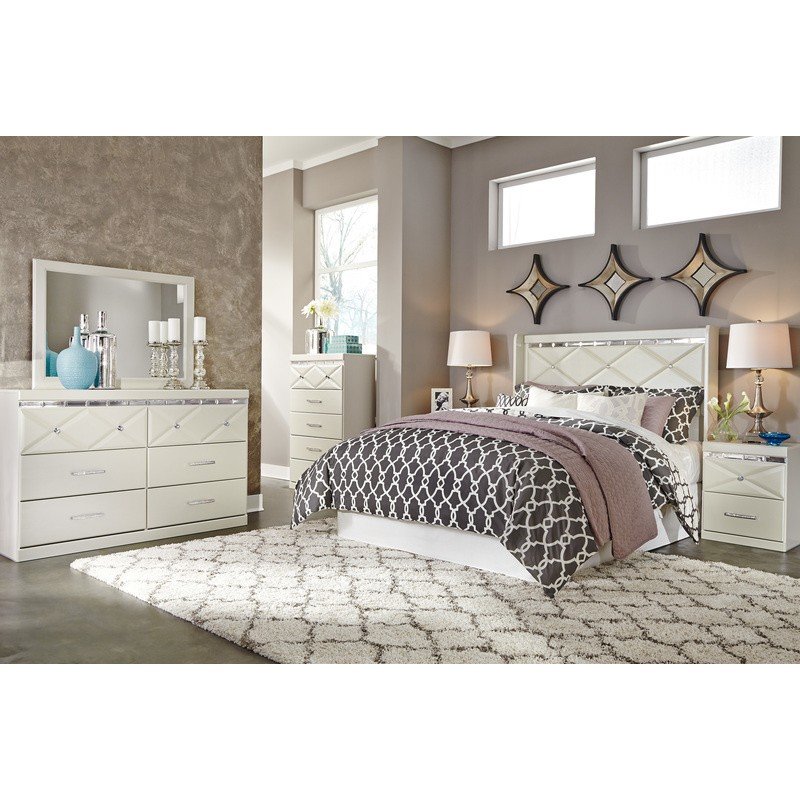 Комплект мебели для спальни Dreamur Ashley Комплект мебели для спальни Dreamur Ashley